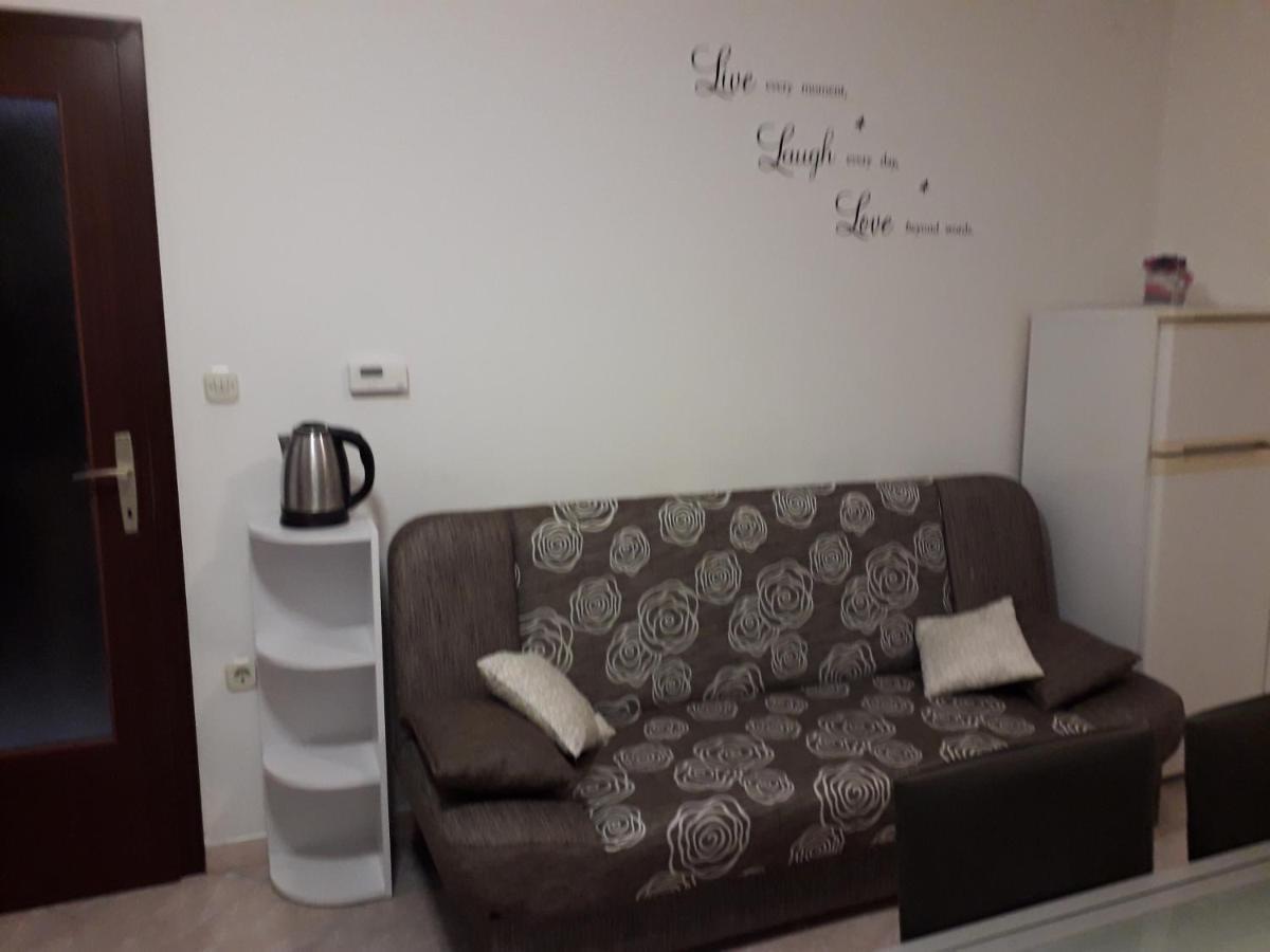 Apartment Eni Matulji Bagian luar foto