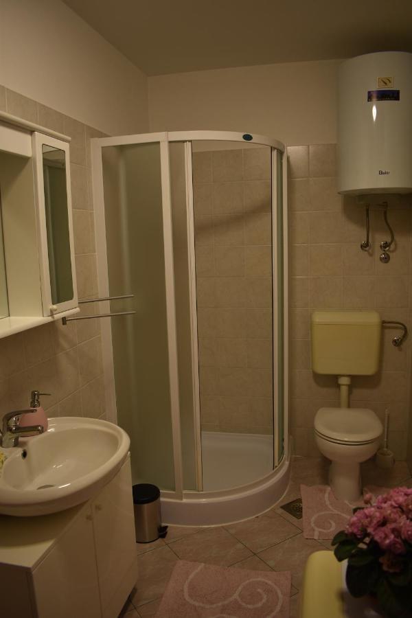 Apartment Eni Matulji Bagian luar foto